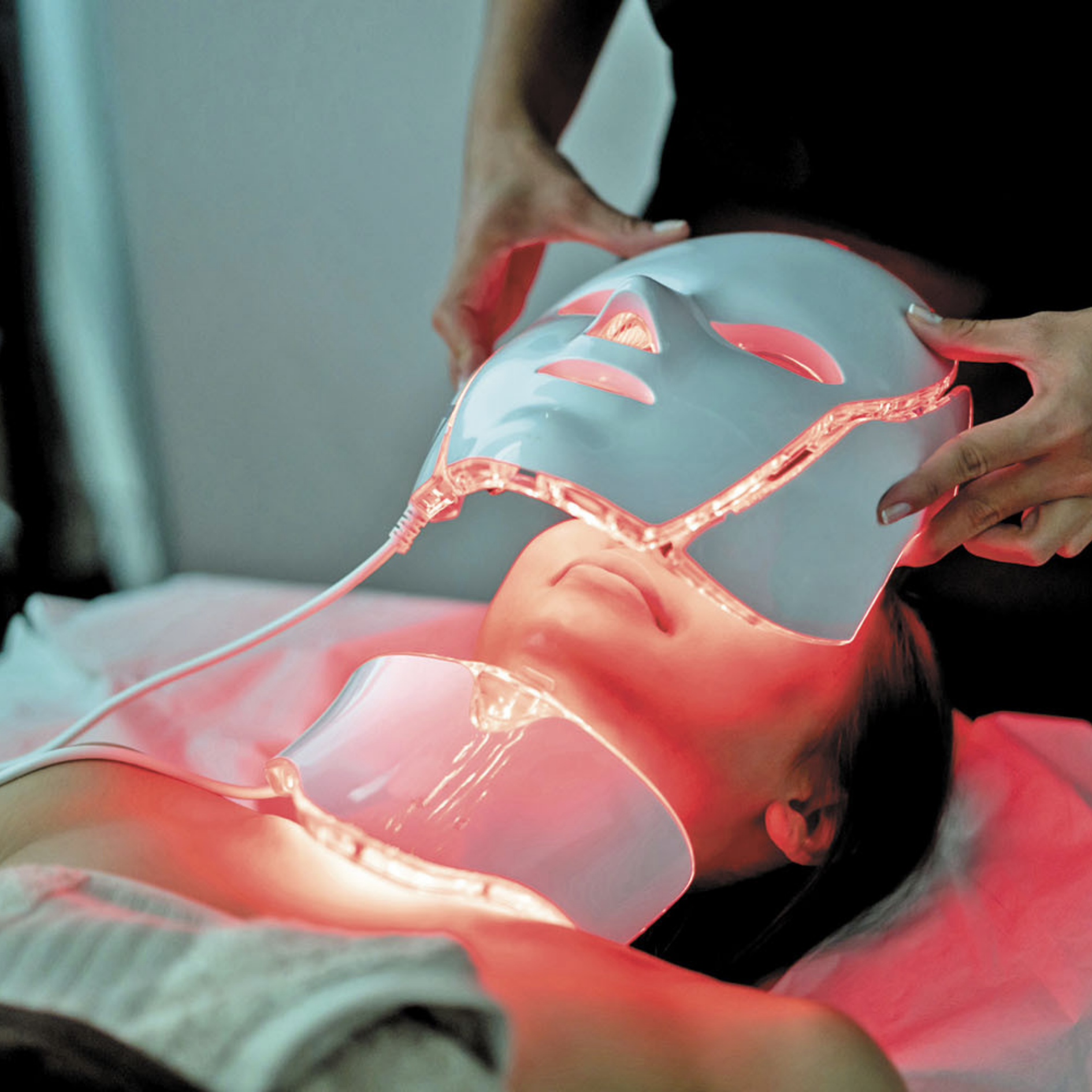 LED (Light Emitting Diode)